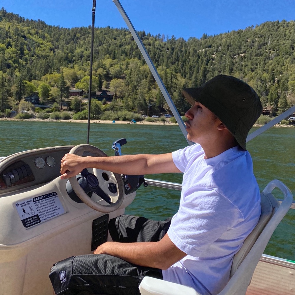 Meet your Posher, Sergio